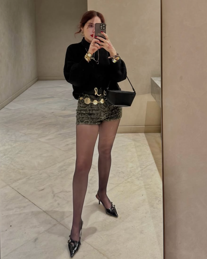 Seen on – Medusa Mini Şort