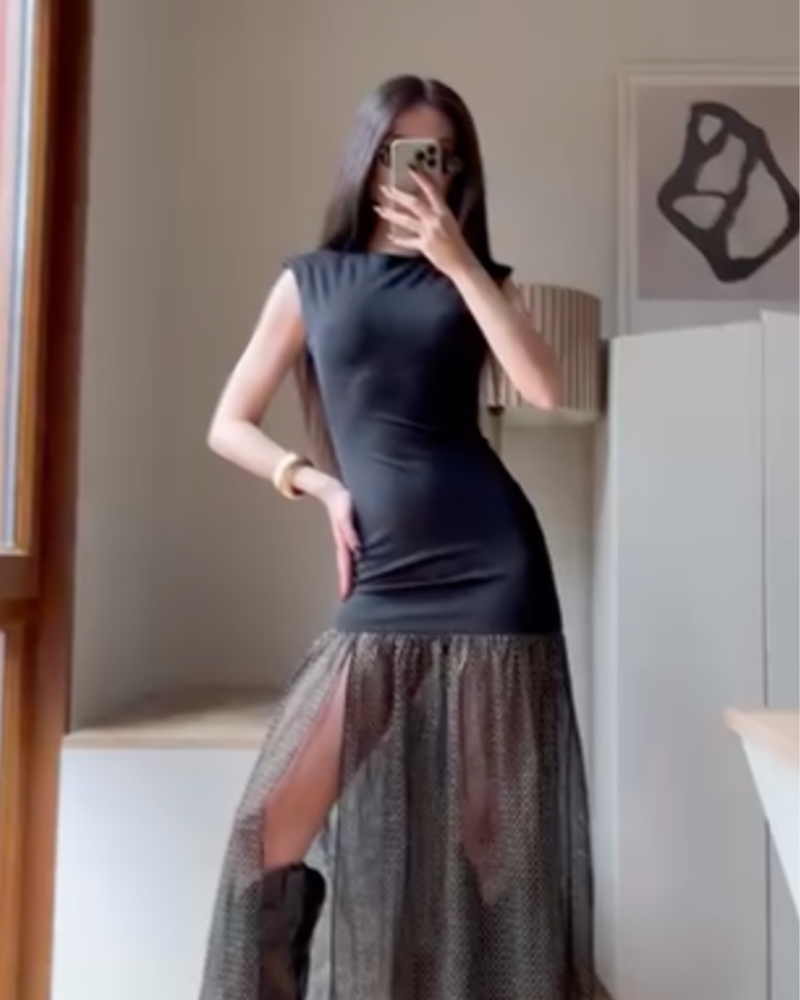 Seen on – Angelina Backless Long Dress