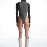 Göbek Dekolteli Kontrast Kumaş Detaylı Bodysuit - No Design Store