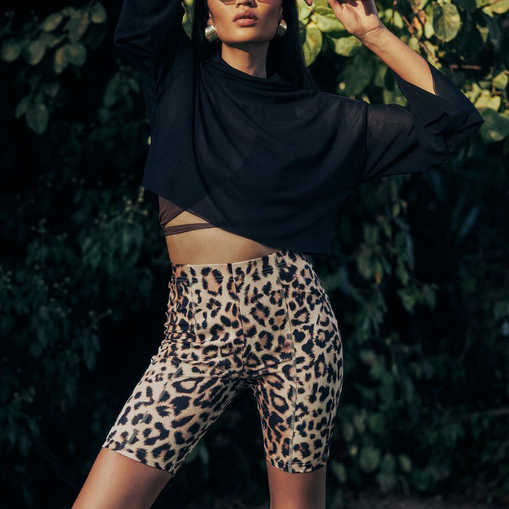 Karyoka Dikişli Biker Şort - No Design Store