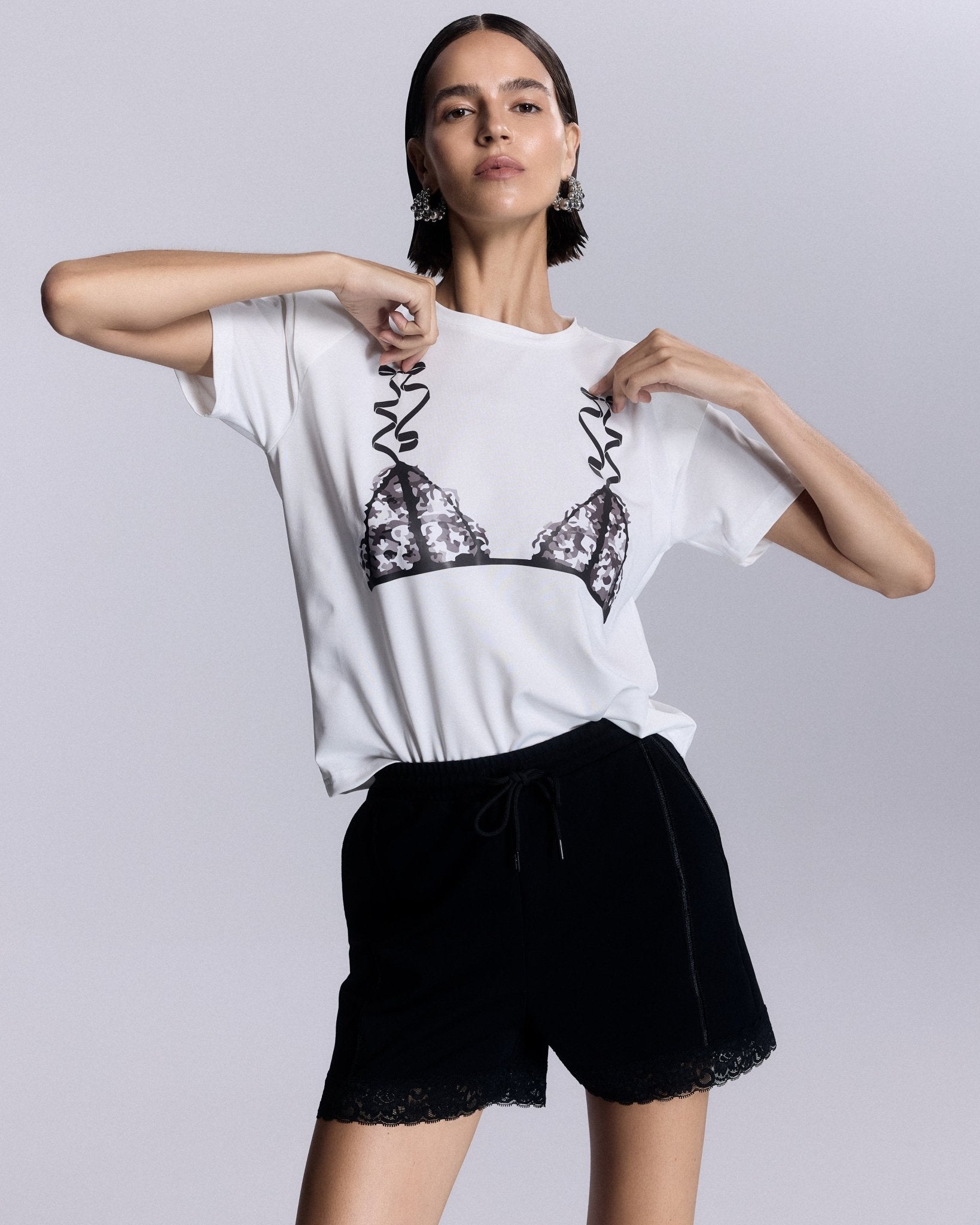 Liora Baskılı Vatkalı Tişört - No Design Store