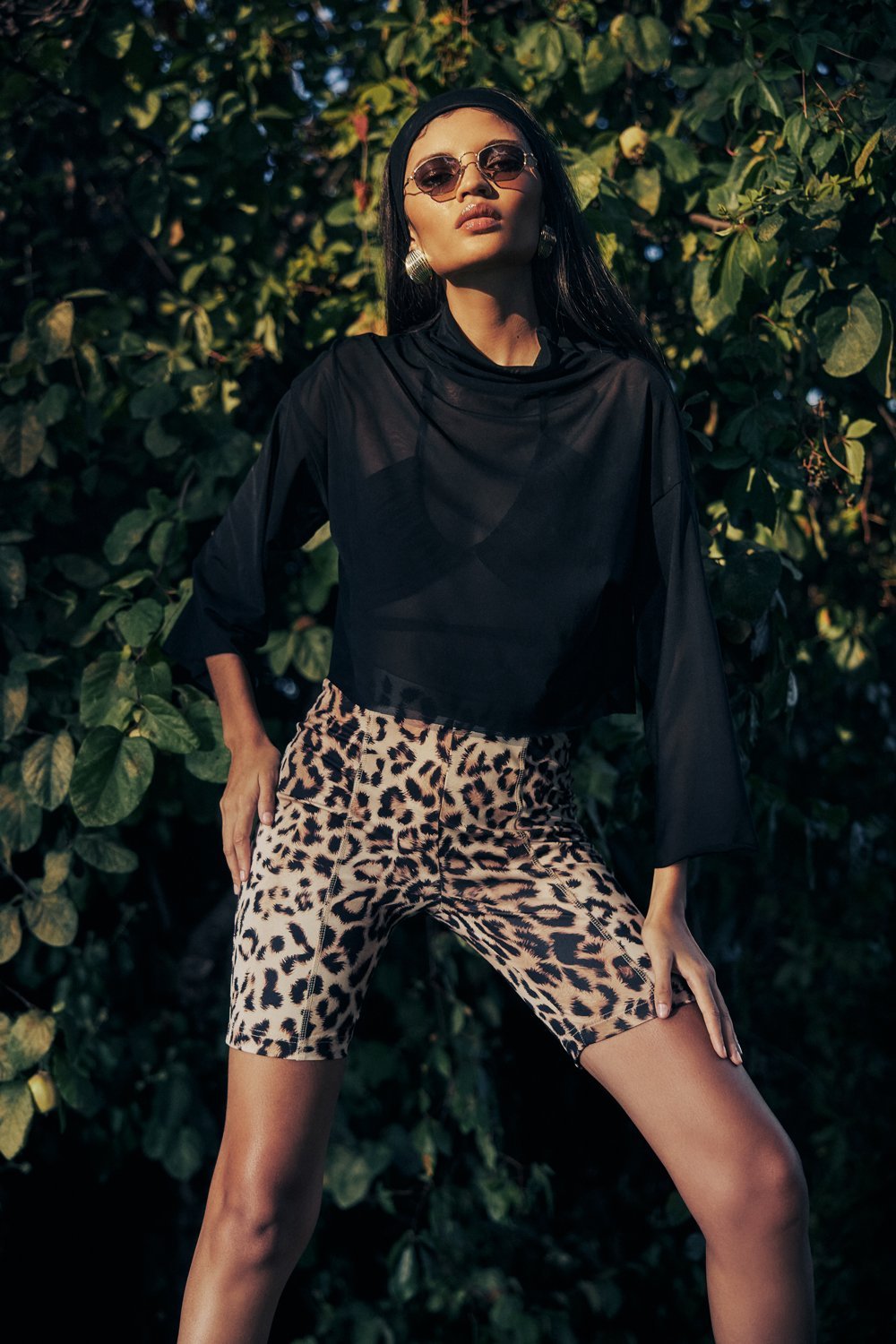 Transparan Balıkçı Yaka Oversize Crop Top - No Design Store