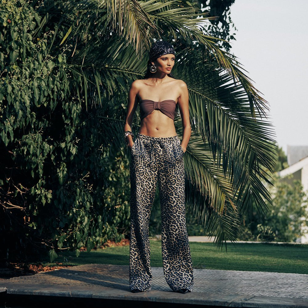 Yüksek Bel ve Beli Lastikli Bol Saten Pantolon - No Design Store